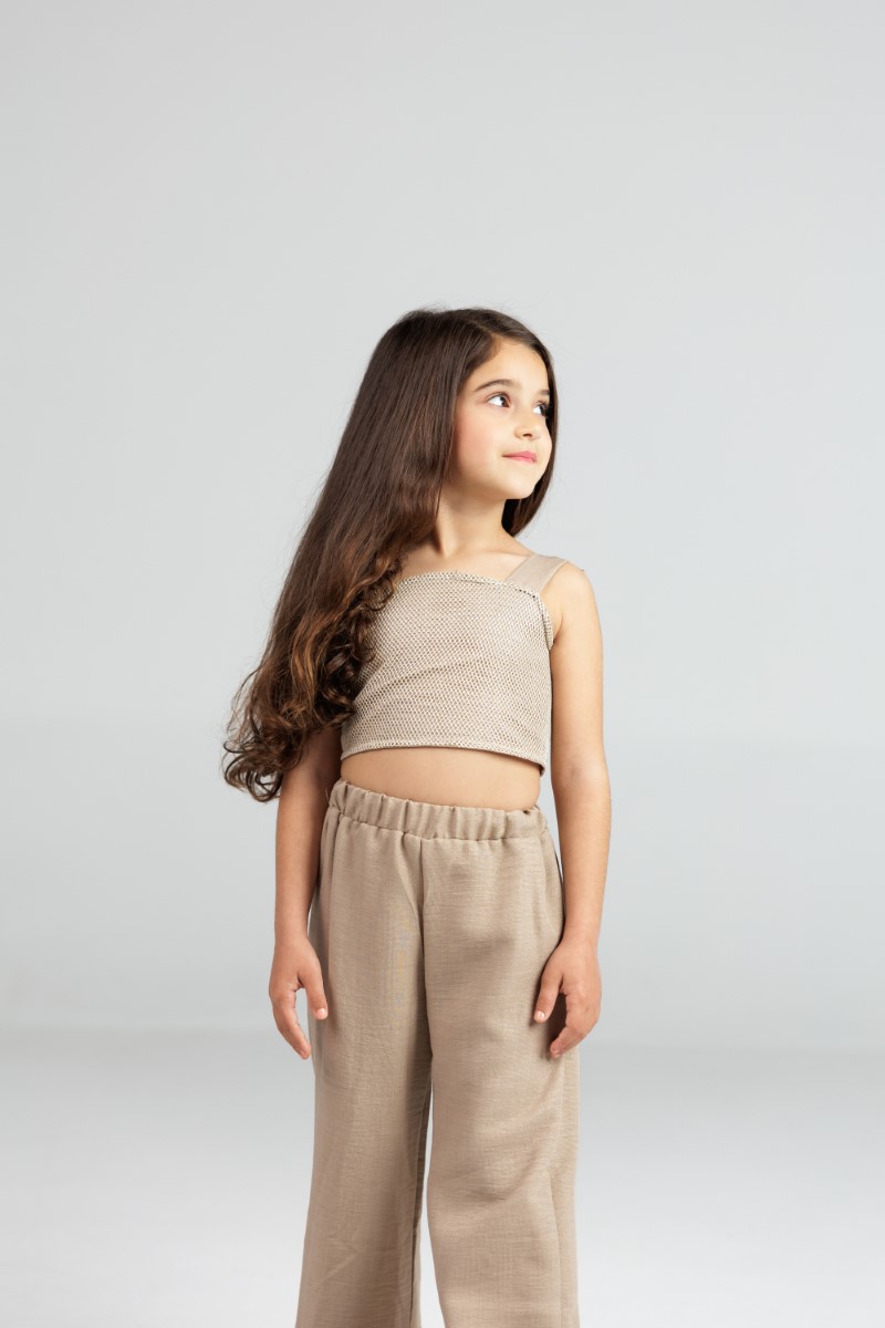Two‑Piece Set with Sleeveless Top & Ruffle‑Hem Trousers - Image 2